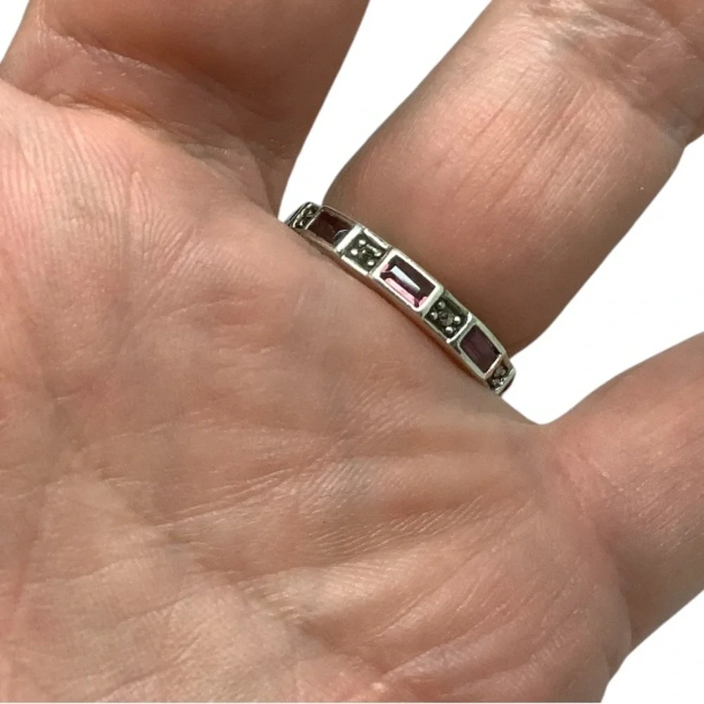 Sterling silver red gemstone unisex eternity band ring